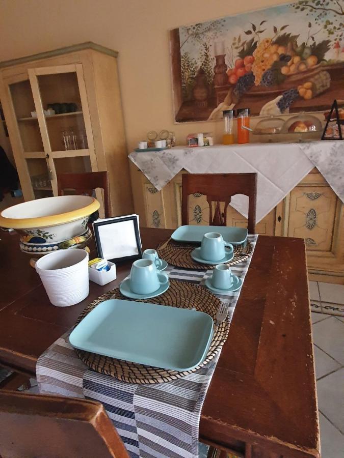 Bed and Breakfast La Finestra Sul Mare Іскія Екстер'єр фото