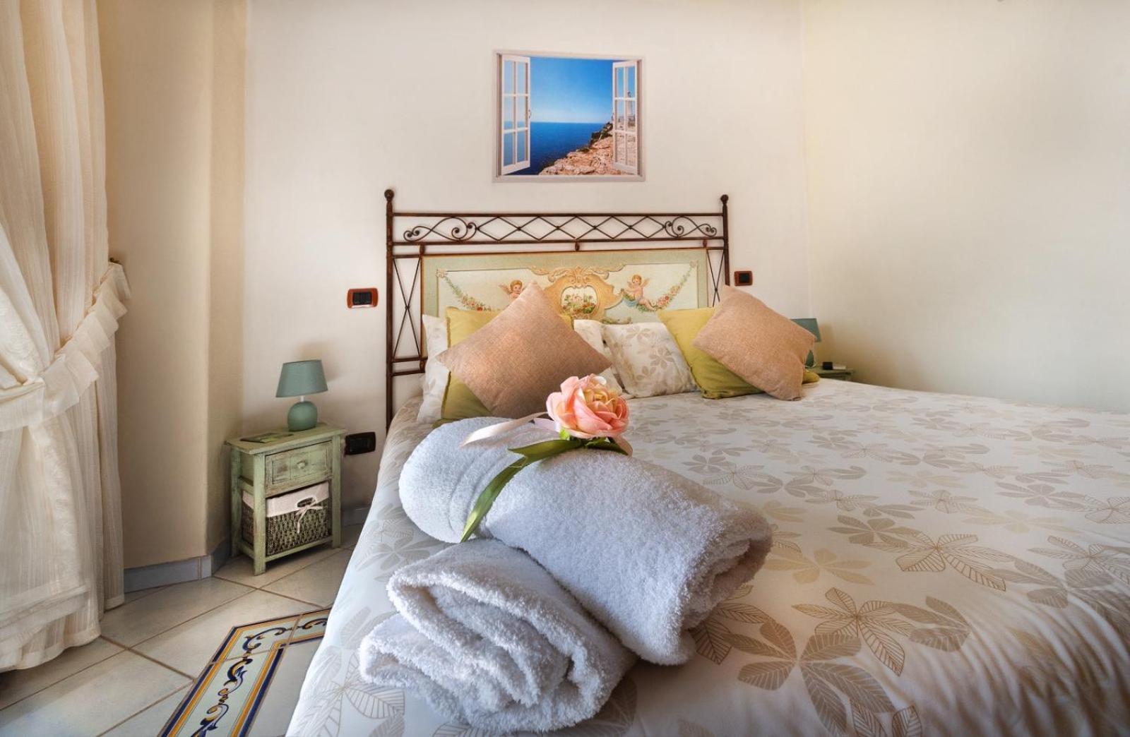 Bed and Breakfast La Finestra Sul Mare Іскія Екстер'єр фото